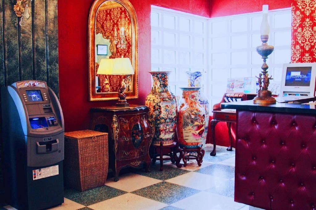 Ocean Spray Hotel マイアミビーチ エクステリア 写真